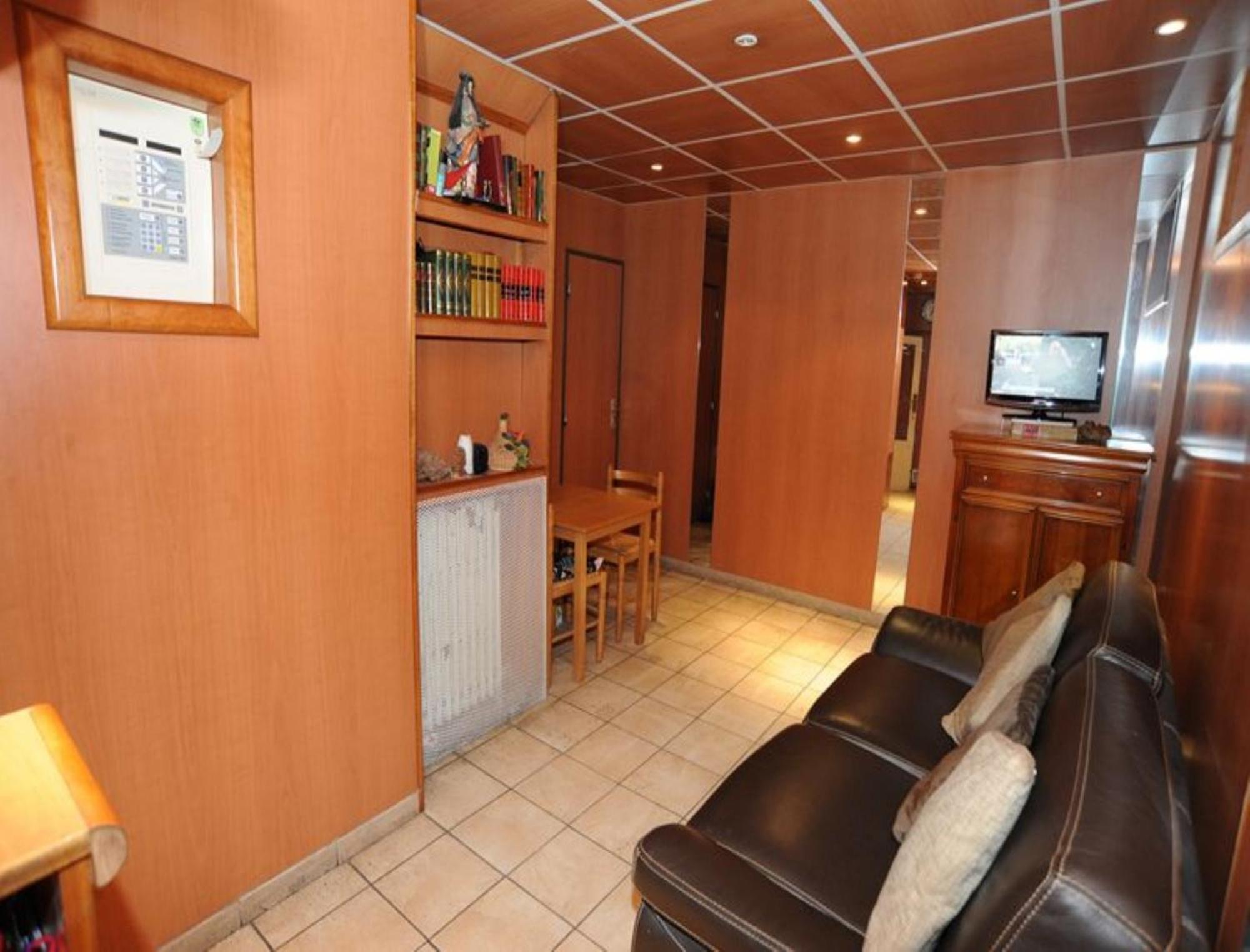 Sully Hotel Paris Luaran gambar